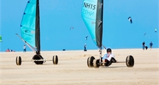Beach Sailing at Center Parcs Port Zélande