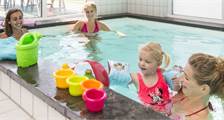 Swimming activities at Summio Parcs De Bloemert