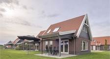 Bungalow 4B2-Lepelaar at Landal Waterparc Veluwemeer