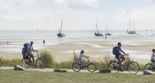 Hiking and cycling activities at Landal West Terschelling